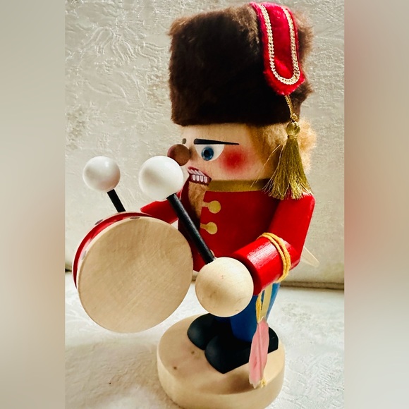 German Christmas Chubby Nutcracker - Drummer Steinbach Germany New 1350$ - Picture 4 of 8